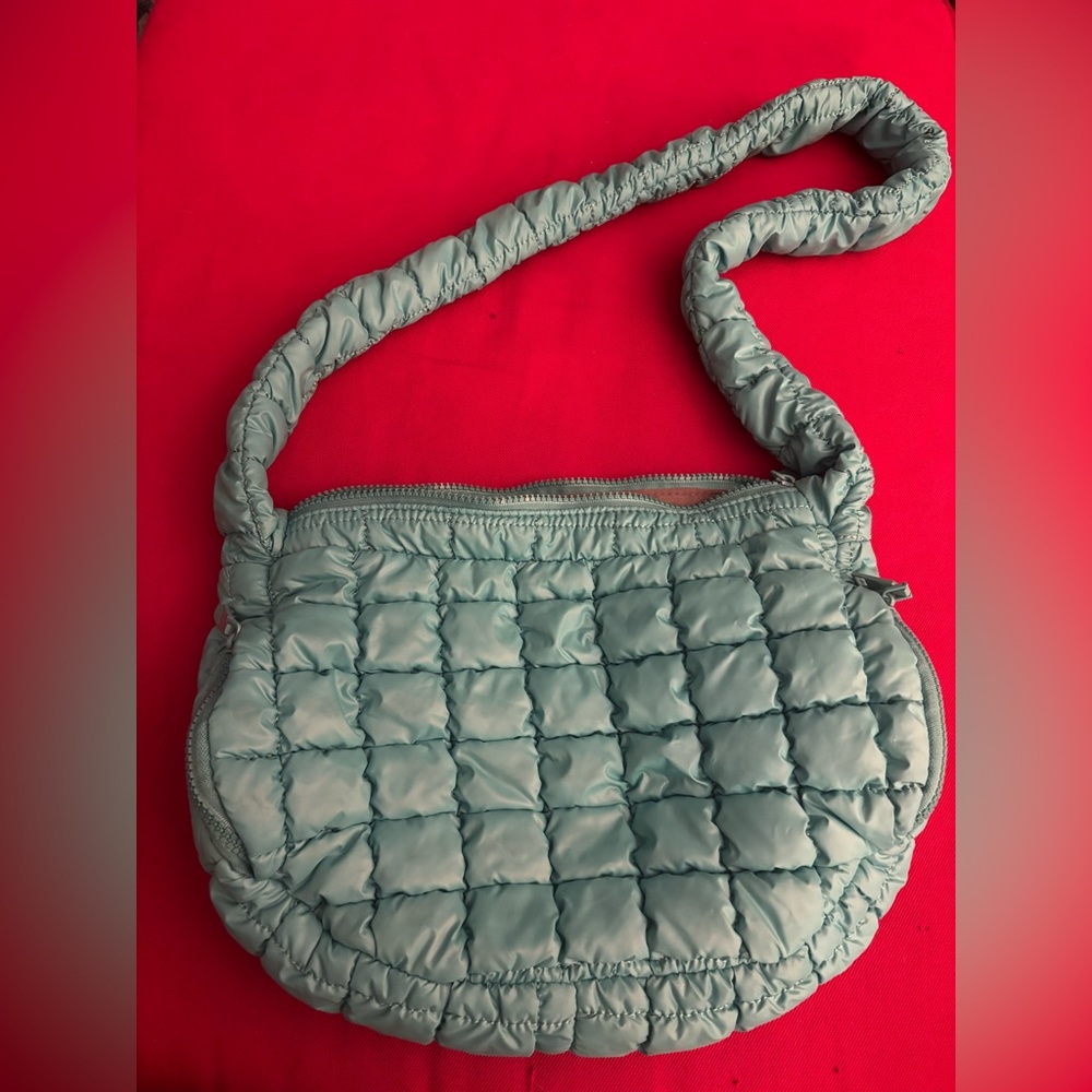 Urban Fit Aqua/Blue Puffy Shoulder Purse